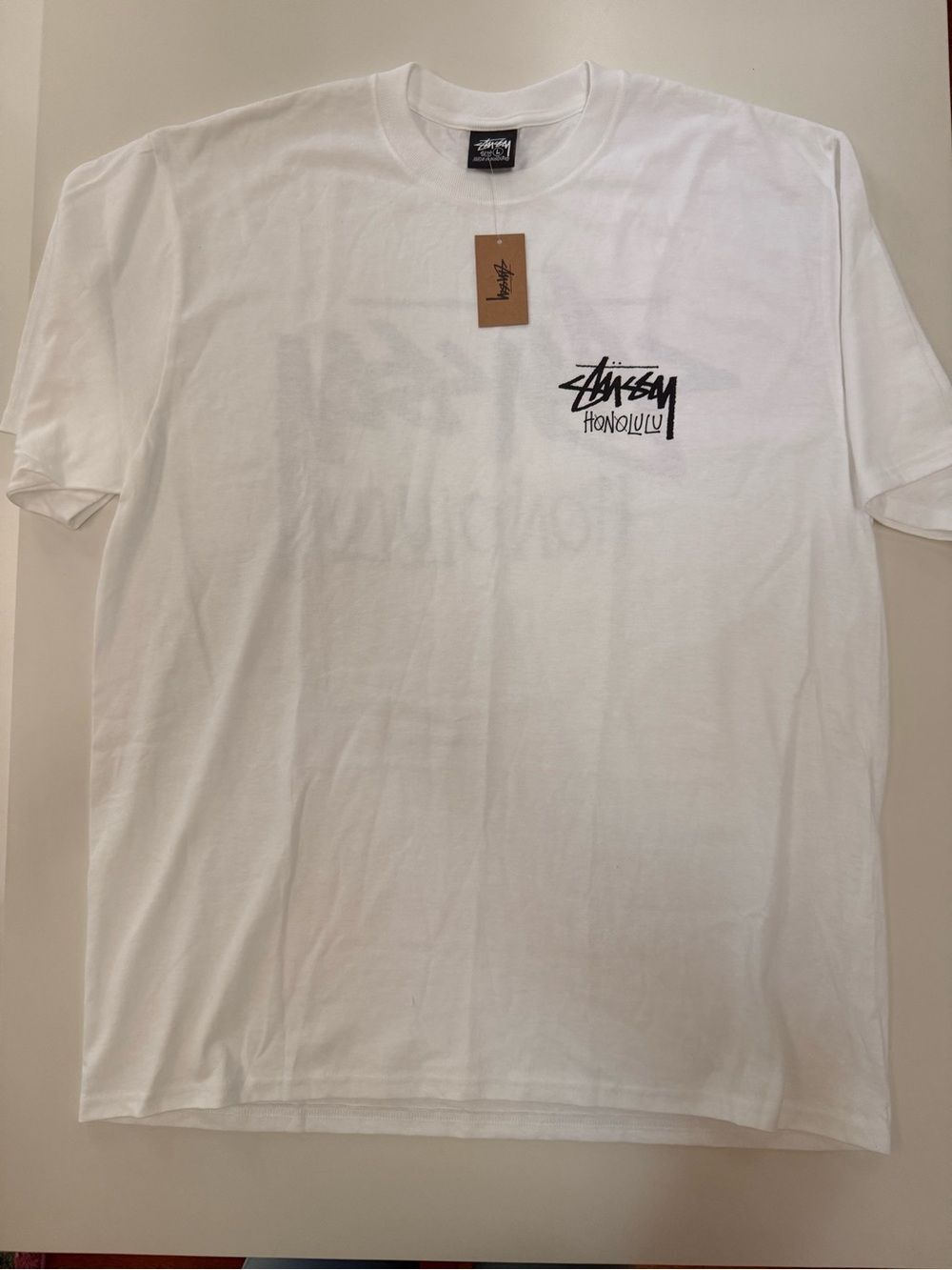 NWT Stussy Honolulu Men’s T-Shirt Large